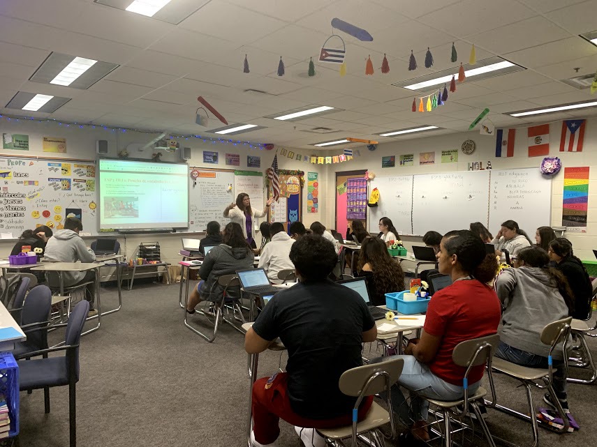 Heritage class cultivates comfort for native speakers